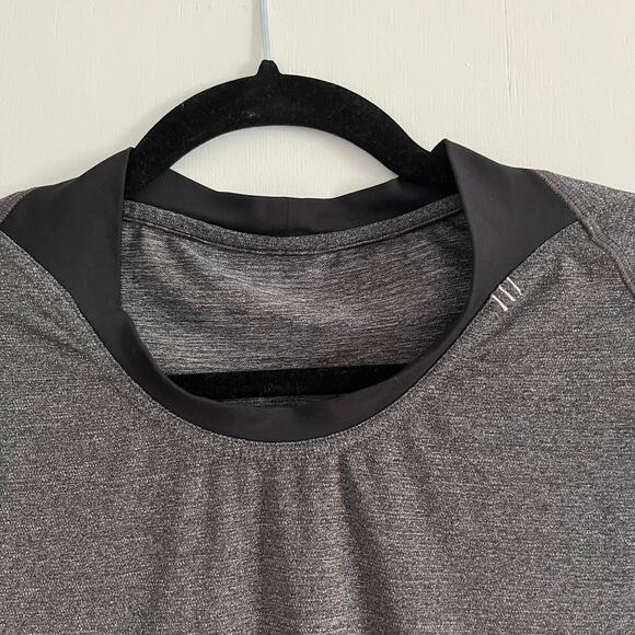 Lululemon Men’s Metal Vent Tech Short Sleeve Shirt Gray Size L-EUC - Picture 3 of 4